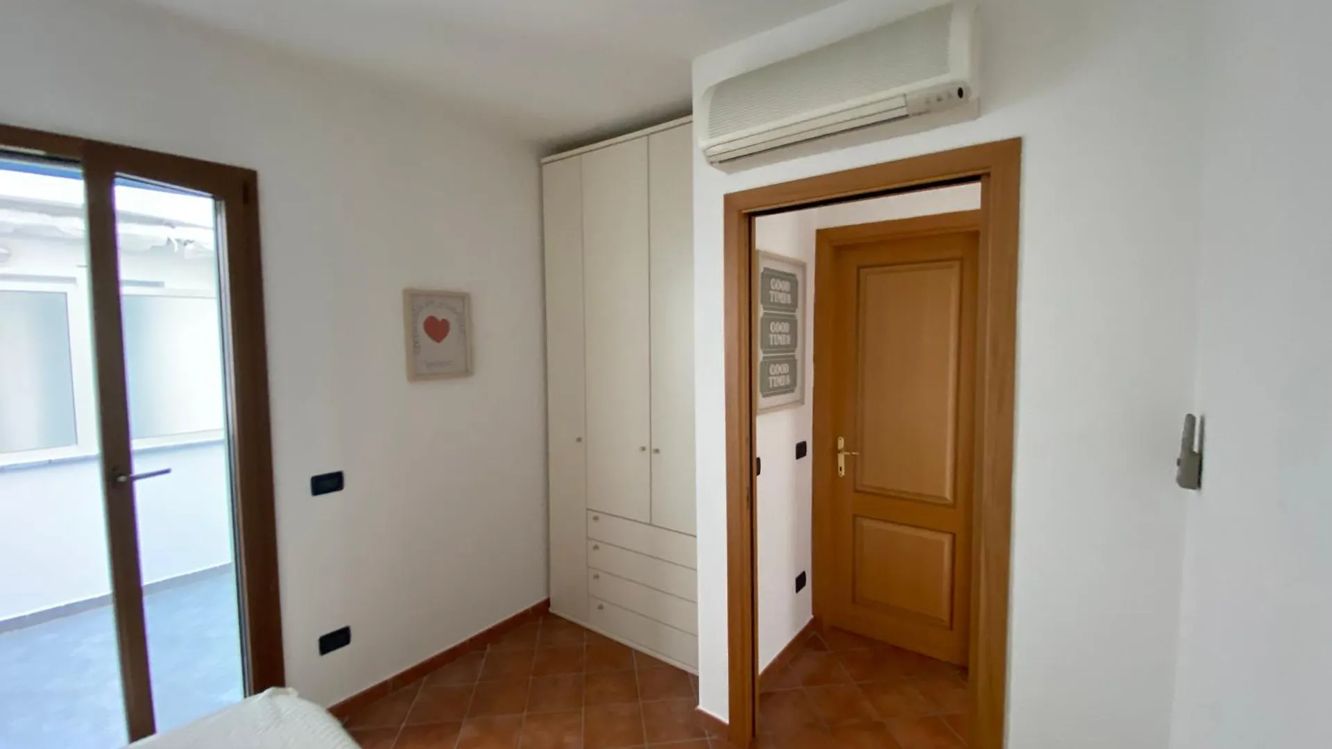 Salt Whisper - Salt Whisper - Bilocale Con Terrazzi E Piscina Apartment La Caletta